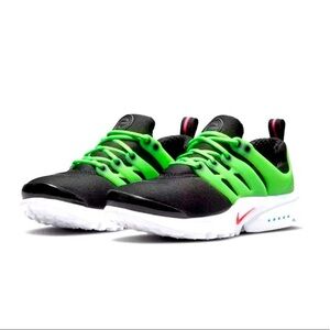 Nike Presto (GS) DJ5251-001 Black Hyper Pink White 4Y BIG GIRLS NEW NIB
